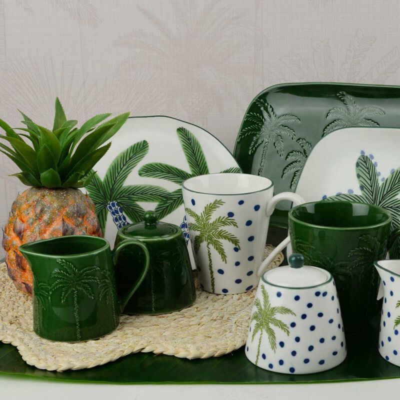 Coconut Bay Round Plate - White Palm image number 1